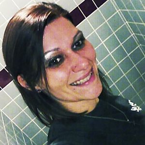 Meet your Posher, Roxanne